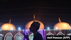 د سیند حکومت د اپریل تر پنځمې نیټې د لمانځه د غونډو ځنډولو پرېکړه وکړه (ارشيف)