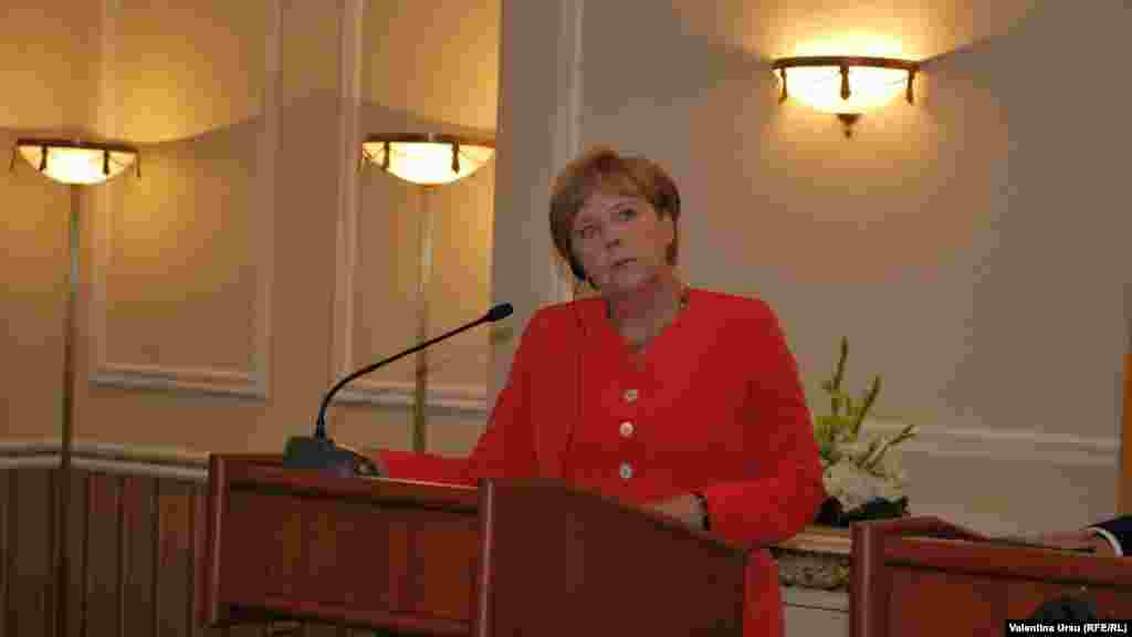 Moldova, Germany, chancellor Angela Merkel meets Moldovan PM Vlad Filat in Chisinau
