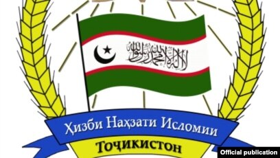 Qora sochli, kokrak qafasidagi, mayda porno aktrisa