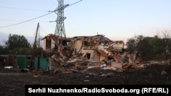 Зруйнований внаслідок російської атаки будинок у Вишгороді, де загинув 14-річний хлопець. Вишгород, Київська область, 30 вересня 2026 року