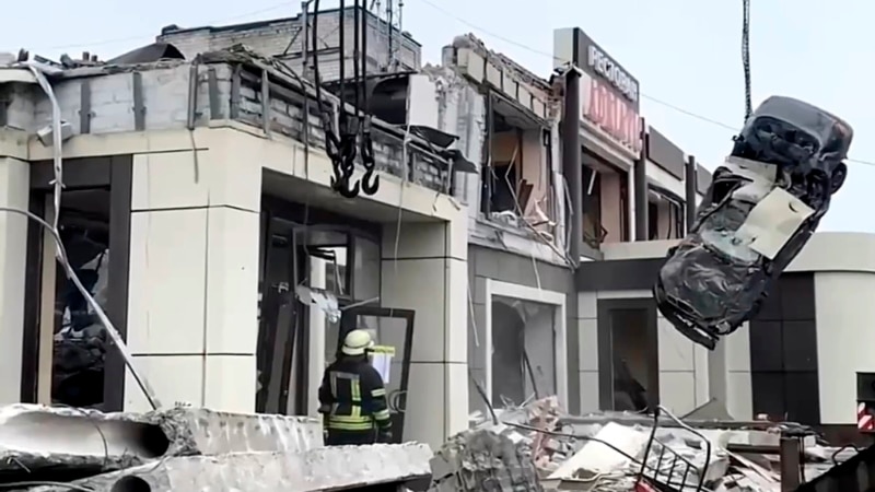 რუსეთი: ლუგანსკის ოლქის ქალაქ ლისიჩანსკში საცხობის დაბომბვის შედეგად დაიღუპა რვა ადამიანი 