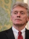 Purtătorul de cuvânt al Kremlinului, Dmitri Peskov, îndeamnă la prudență în afirmațiile privind potențialul nuclear și riscul unei confruntări globale de acest tip. 