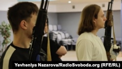 Під час заняття із вогневої підготовки в Центрі Національного Спротиву у Запоріжжі