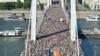Mbi 100.000 persona besohet se kanë marrë pjesë në Paradën e Krenarisë, të organizuar më 28 qershor në Budapest.