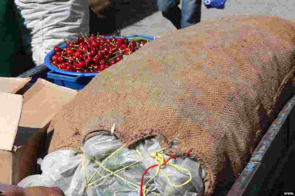 Дар орзуи арзонӣ #101