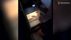 Прикордонник у Чернівцях намагався приховати хабар у холодильнику