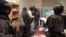 Чехияда салыктан качууга шектүү өзбек жарандары кармалды
