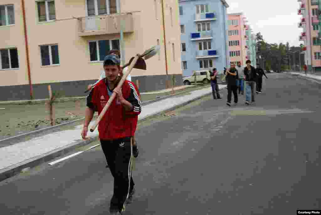 Местная молодежь более других страдает от безработицы