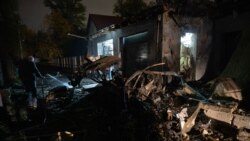 Російська армія здійснила три хвилі ракетних ударів по Києву вночі на 22 жовтня. 15 людей поранені, серед них діти