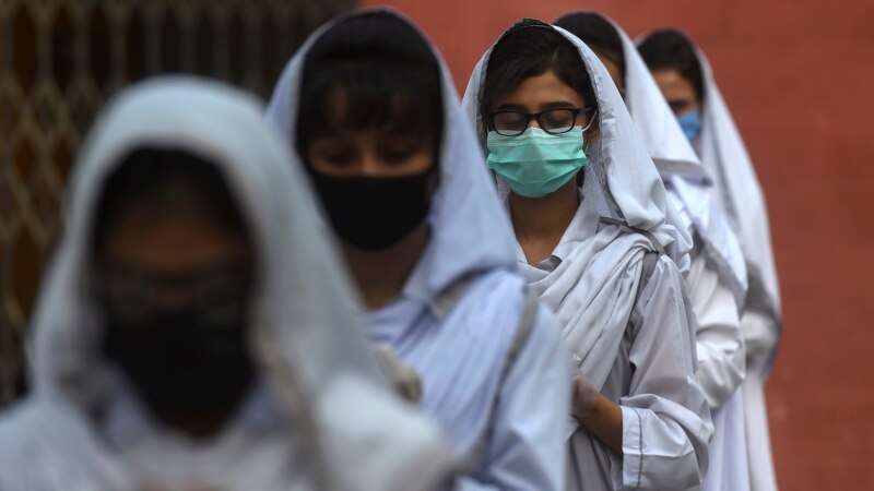 کورونا وبا په پاکستان کې سیاسي ناندرۍ زېږولی