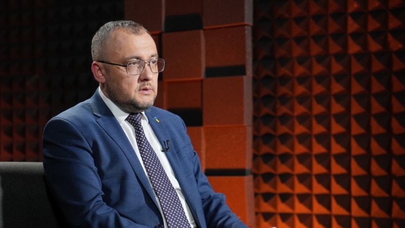 Україна видала дозволи на ексгумації для Польщі та почне власні пошукові роботи у червні – посол Боднар