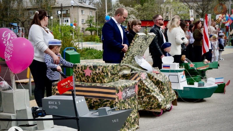 Російська влада Криму використовує 9 травня для мілітаризації дітей – правозахисники