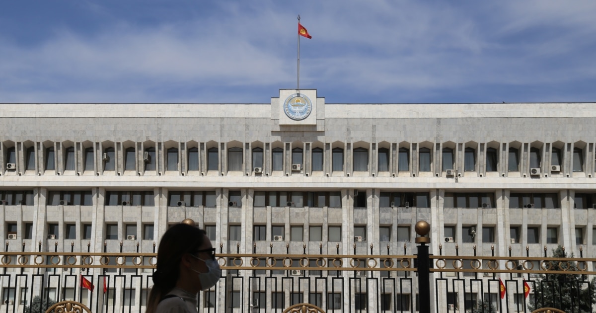 Леггинстер мен колготкидегі HD порно