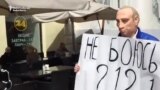Man Behind Putin Mask Protest Seeks Asylum in Ukraine
