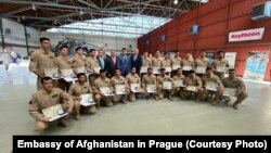 Afghanistan Pilots have a completed a training course in Czech Republic