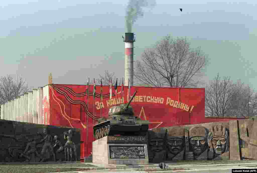 A monument outside a Soviet military base near Milovice, just northeast of Prague Following the Velvet Revolution of 1989, Soviet troops completed their withdrawal from the base in 1991.&nbsp;