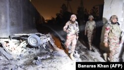 Пакистански војници на местото на напад на талибанците во Куета во мај, минатата година. 