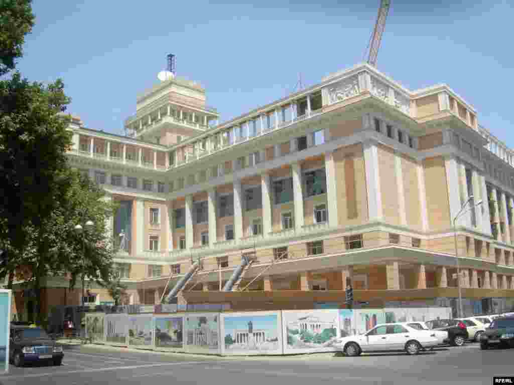 Bakı Təmirə dayanıb #34