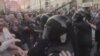 Противостояние демонстрантов и полиции в Москве
