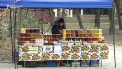 Cut-Price Food, Prizes For Voters In Ukraine's 'Illegal' Separatist Elections