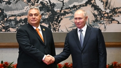 Orbán Viktor magyar miniszterelnök és Vlagyimir Putyin orosz elnök Pekingben 2023. október 17-én