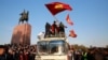 «Таң калтырып бүтпөгөн кыргыз демократиясы»