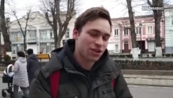 "Сколько нас Путин завтраками кормит?"
