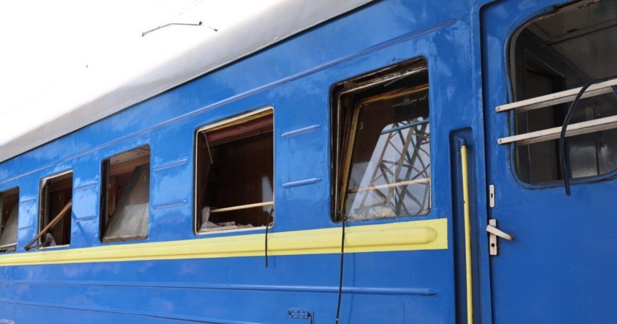 Російський дрон влучив у локомотив поїзда Київ – Суми