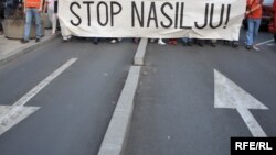 Sa jednog protesta protiv nasilja u Srbiji, foto: Vesna Anđić