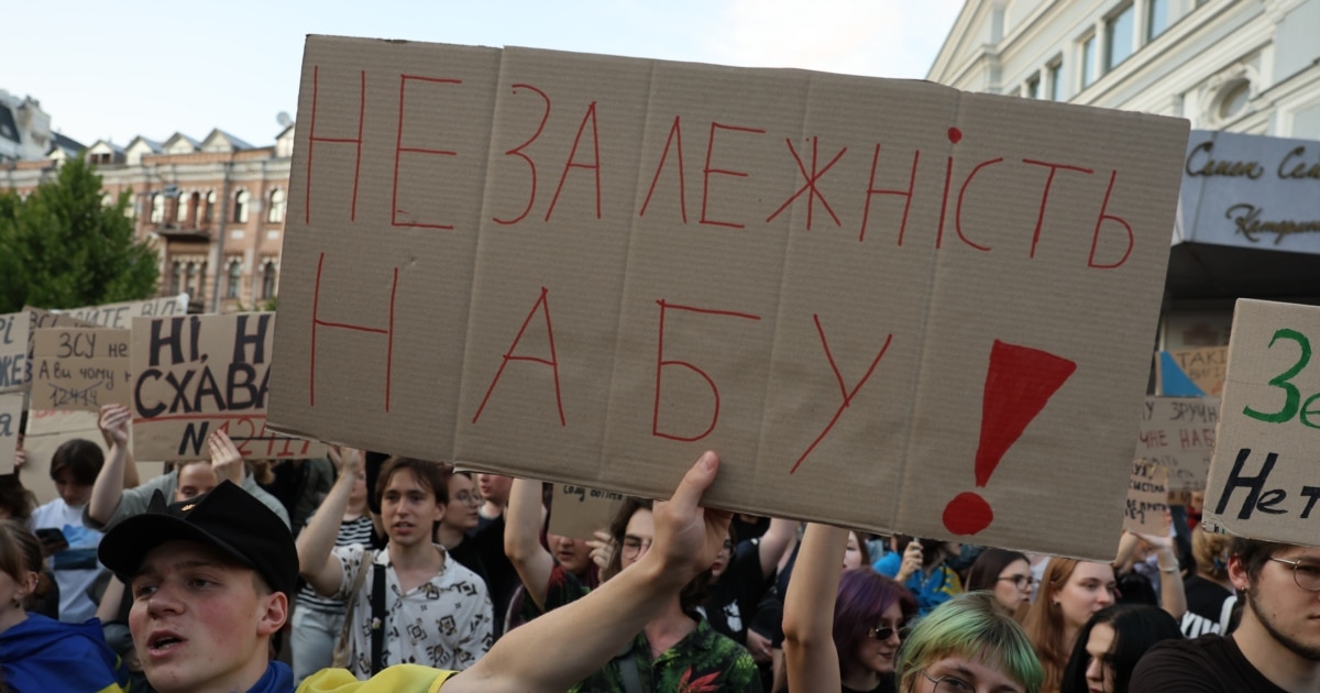 За 2016-2025 роки 71 депутат отримав підозру від НАБУ