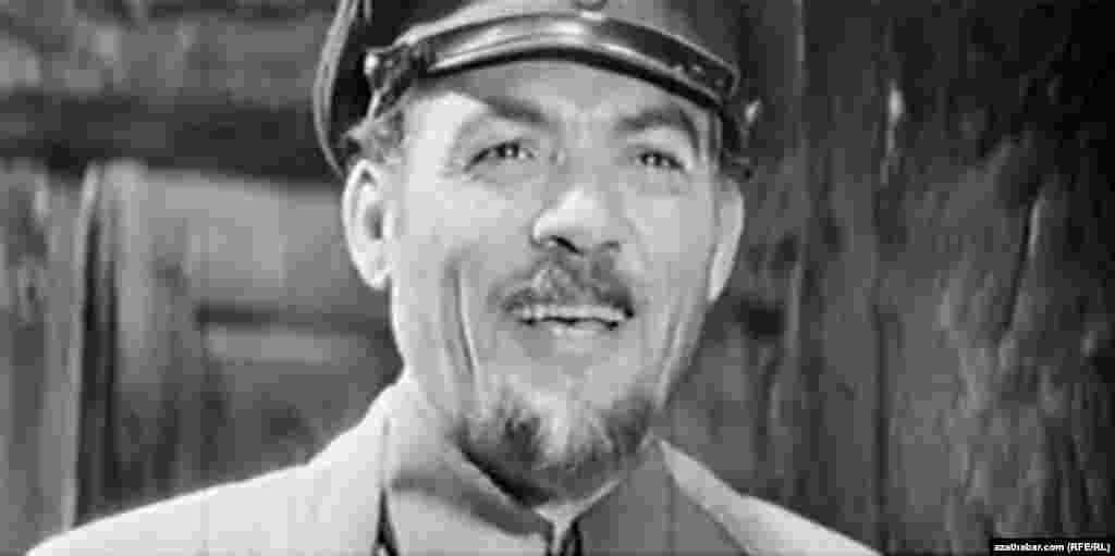 Baba Annanow "Gara altyn" kinofilminde ("Türkmenfilm" kinostudiýasy)