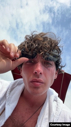 ამირან დოლიშვილი