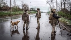 Військові 24-ї окремої механізованої бригади ЗСУ у прифронтовому місті Дружківка на Донеччині, 24 квітня 2026 року