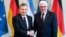 German President Frank-Walter Steinmeier (right) will be meeting Uzbek President Shavkat Mirziyoev (left) on his three-day visit to the Cental Asian country. (file photo)