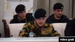 Адам Кадыров на совещании 25 марта 2026 года, скриншот видео из телеграм-канала Рамзана Кадырова