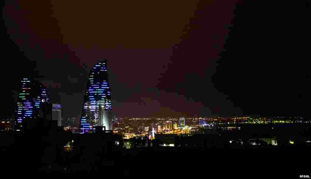 Yeni il üçün bəzənmiş Bakıdan fotolar #11