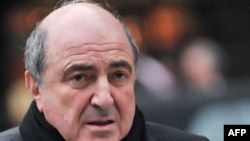 Boris Berezovsky walks into the High Court in central London on February 8.