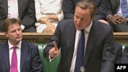 Британ премьер-министри Дэвид Кэмерон парламентте Сирия боюнча талкууда сүйлөп жатат, 29-август, 2013