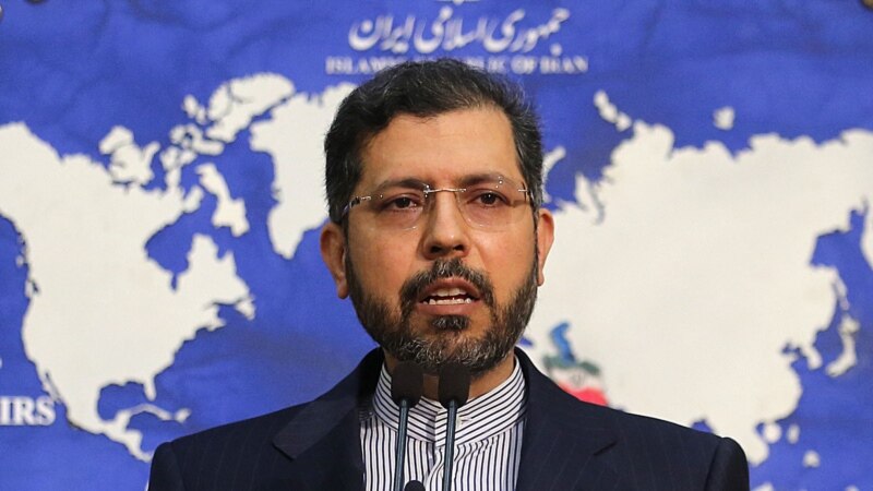 Irani kundërshton heqjen graduale të sanksioneve