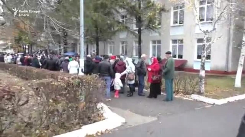 Tiraspolul ridică, și pentru al doilea tur al prezidențialelor, interdicția de călătorie