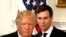 Președintele Trump cu ginerele și consilierul său Jared Kushner