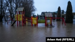 Fotografitë që tregojnë shkallën e dëmeve nga vërshimet në Kosovë