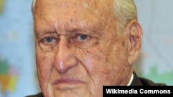 Жоао Авеланж