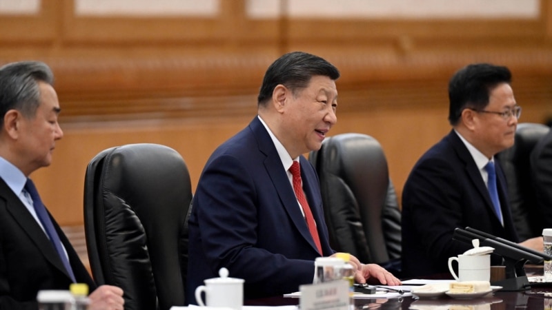 Сі Цзіньпін закликає до відкриття Ормузької протоки