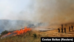 În Grecia sunt încă active 100 de focare de incendiu.