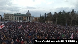 Митинг в Кутаиси против строительства Намахванской ГЭС