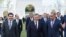 Tashkent City direktori Jahongir Ortiqxo‘jaev (o‘ngdan birinchi) 23 aprel kuni Toshkentda Ashxobod bog‘ining ochilishida prezidentlarga hamrohlik qildi.