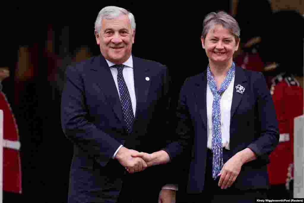 Britanska ministarka spoljnih poslova Ivet Kupe i šef diplomatije Italije Antonio Tajani.Samiti Berlinskog procesa održavaju se jednom godišnje, a poslednji je bio u oktobru 2024. u Berlinu.