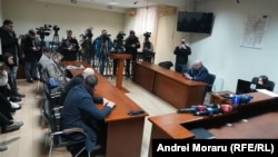 Inculpații din dosarul angajărilor fictive de la Direcția 5 a Inspectoratului Național de Investigații nu s-au prezentat la ședința din 19 ianuarie, când s-a pronunțat sentința