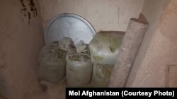 مرکز پروسس مواد مخدر در افغانستان